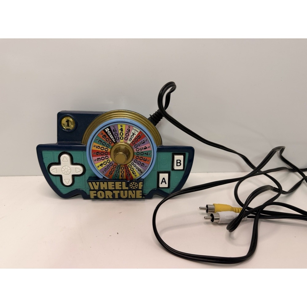 Wheel of Fortune Plug & Play TV Game Jakks 2005 Tested Works RCA